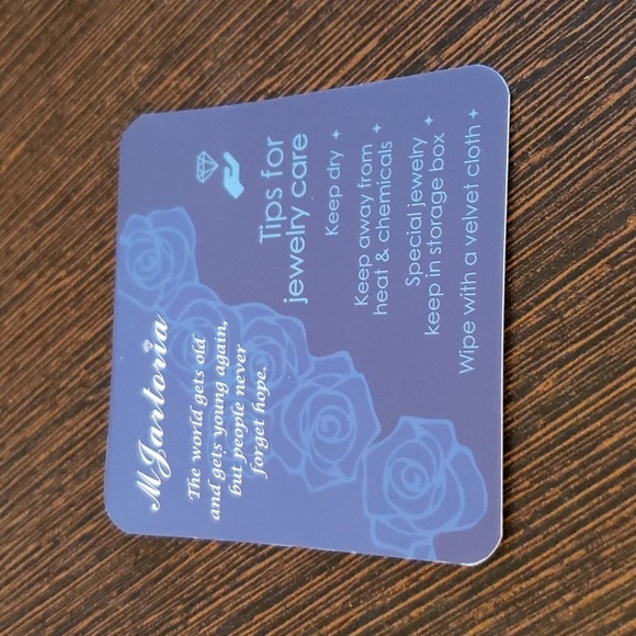 MJartoria Matching Necklaces, His & Hers Engraved Rhinestone Rings Set - Picture 11 of 13